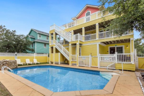 1661 Crown Jewel 10 Min Walk to Beach